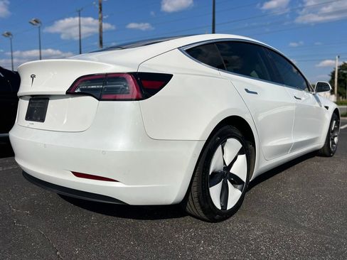 Used 2019 Tesla Model 3 Standard Range Plus image 7