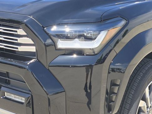 New 2026 Toyota 4Runner Limited AWD/4WD image 6
