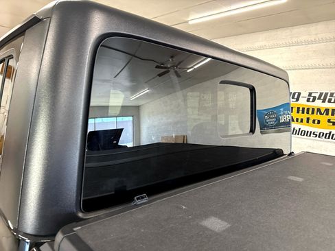 Used 2021 Jeep Gladiator Sport image 69