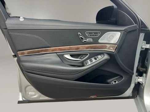 Used 2018 Mercedes-Benz S 450 Sedan image 13