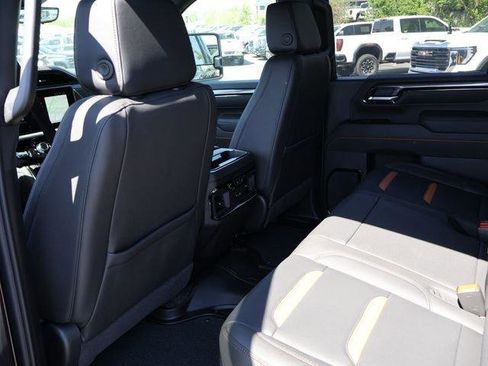 New 2026 GMC Sierra 2500 AT4 w/ AT4 Premium Plus Package AWD/4WD image 12