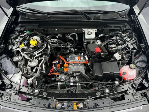 New 2026 Cadillac Optiq Sport 2 image 22