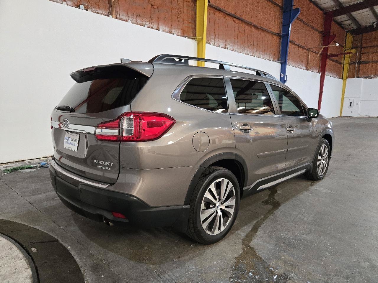 Used 2021 Subaru Ascent Limited w/ Technology Package AWD/4WD image 18