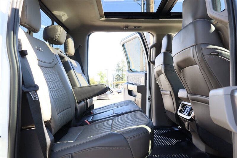 Used 2025 Ford F350 Platinum w/ Platinum Plus Package AWD/4WD image 30