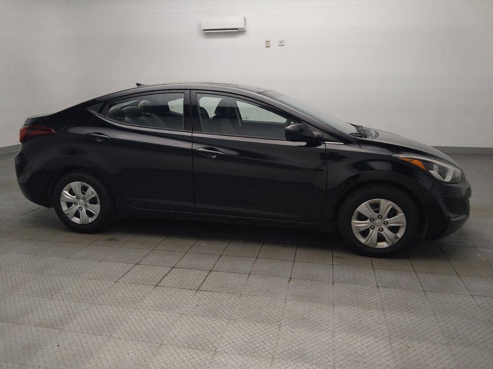 Used 2016 Hyundai Elantra SE FWD image 11