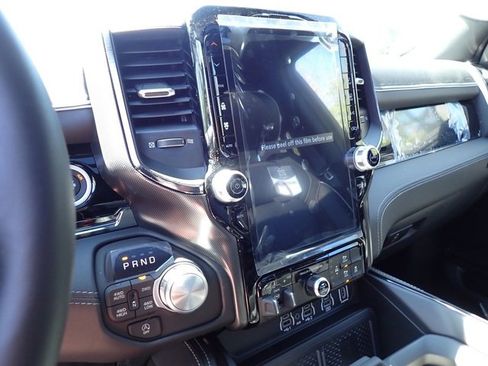 New 2025 RAM 1500 Limited w/ Trailer Tow Group image 19