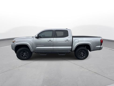 Certified 2023 Toyota Tacoma SR5 w/ Technology Package AWD/4WD image 9