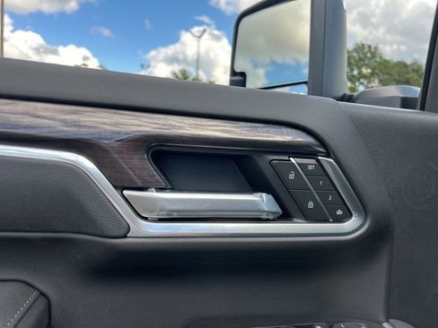 New 2026 Chevrolet Silverado 2500 LTZ image 12