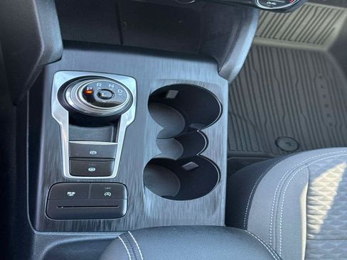 Used 2021 Ford Escape SE w/ SE Sport Appearance Package FWD image 28