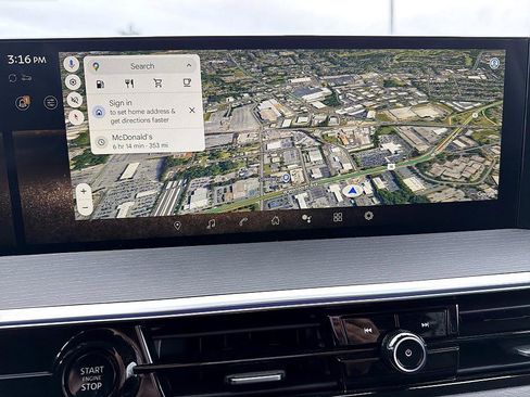 Certified 2025 INFINITI QX80 Sensory image 16