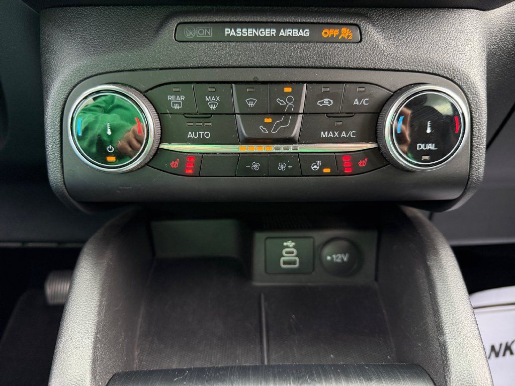 Used 2025 Ford Escape ST-Line Select AWD/4WD image 28