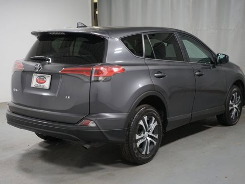 Used 2018 Toyota RAV4 LE w/ All Weather Liner Package FWD image 8