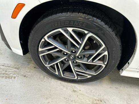 Used 2022 Hyundai Kona N Line image 11