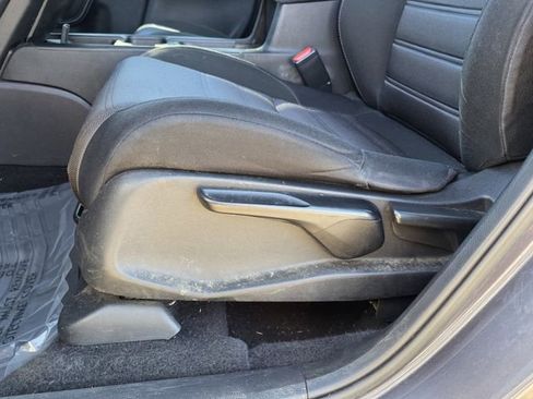 Used 2019 Honda CR-V LX image 13