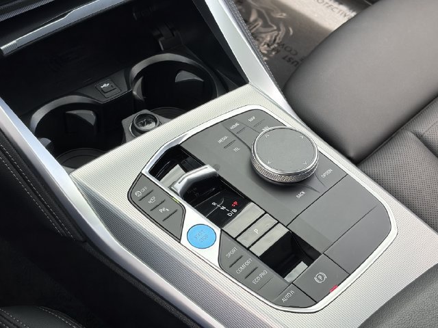 Certified 2023 BMW i4 eDrive40 w/ M Sport Package RWD image 32