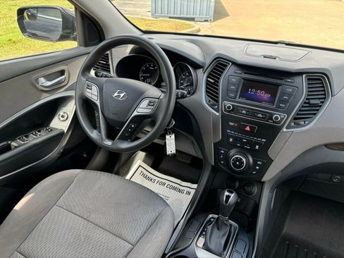 Used 2017 Hyundai Santa Fe Sport FWD image 23