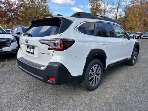 New 2025 Subaru Outback Premium image 8