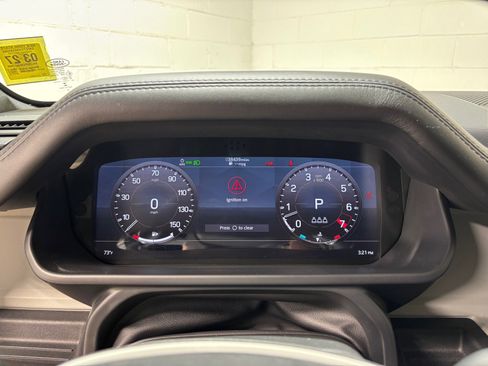 Used 2020 Land Rover Defender 110 HSE AWD/4WD image 17
