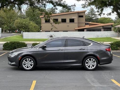 Used 2016 Chrysler 200 Limited w/ Anniversary Edition image 8