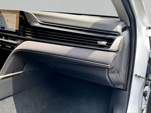 Certified 2025 Toyota Camry LE w/ Convenience Package FWD image 19