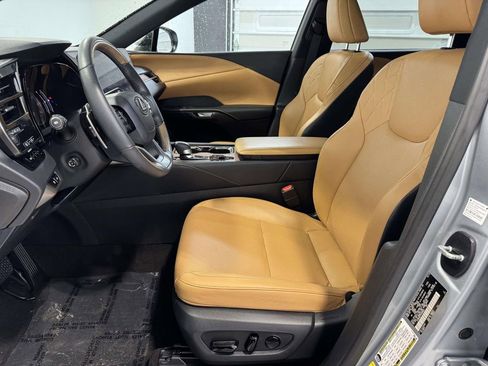 Used 2023 Lexus RX 350 Premium w/ Accessory Package image 17