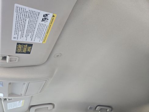 Certified 2020 Ford Escape SEL image 19