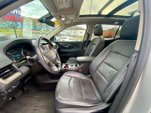 Used 2018 GMC Terrain Denali w/ Advanced Safety Package AWD/4WD image 13
