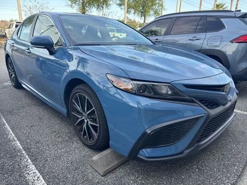 Certified 2023 Toyota Camry SE image 2
