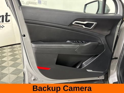 Used 2026 Kia Sportage EX w/ EX Panorama Roof Package FWD image 11