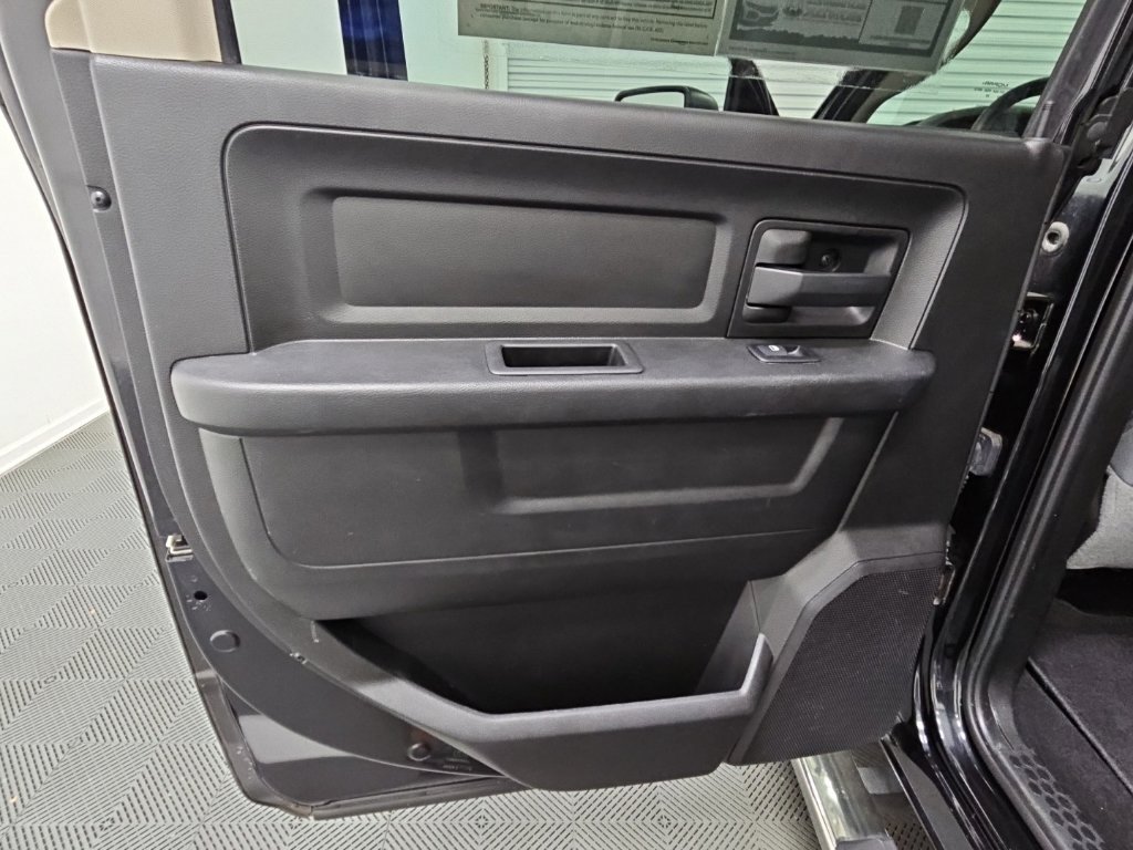 Used 2019 RAM 1500 Tradesman w/ Tradesman SXT Package AWD/4WD image 30