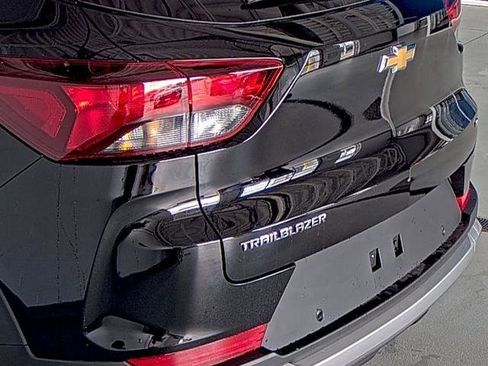 New 2026 Chevrolet TrailBlazer LT w/ Convenience Package image 10