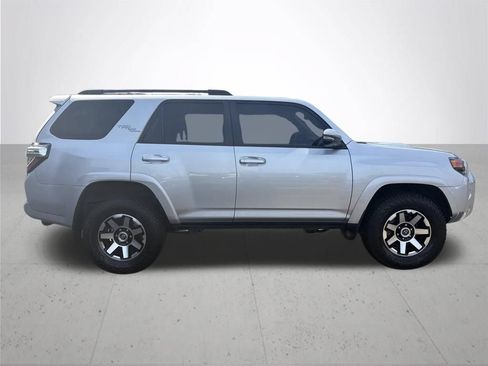 Used 2019 Toyota 4Runner TRD Off-Road Premium AWD/4WD image 5