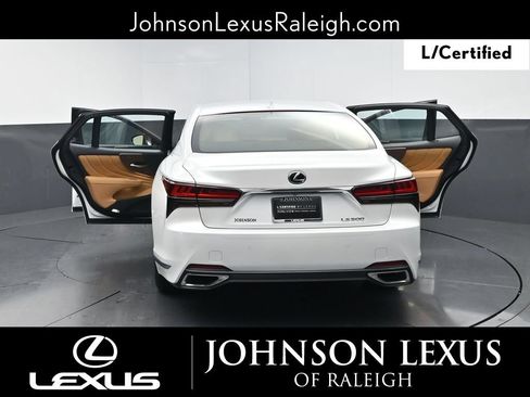 Certified 2021 Lexus LS 500 w/ Accessory Package (Z2) RWD image 35