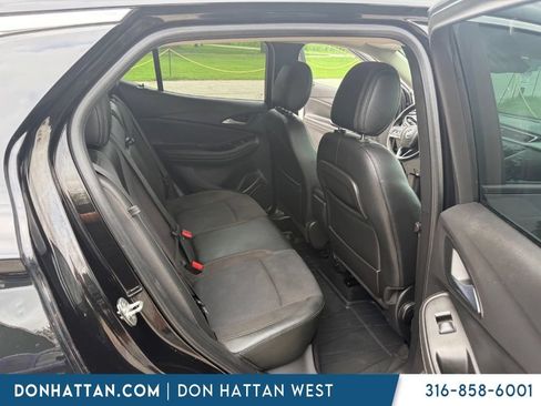 Used 2021 Buick Encore GX Select w/ Experience Buick Package FWD image 10