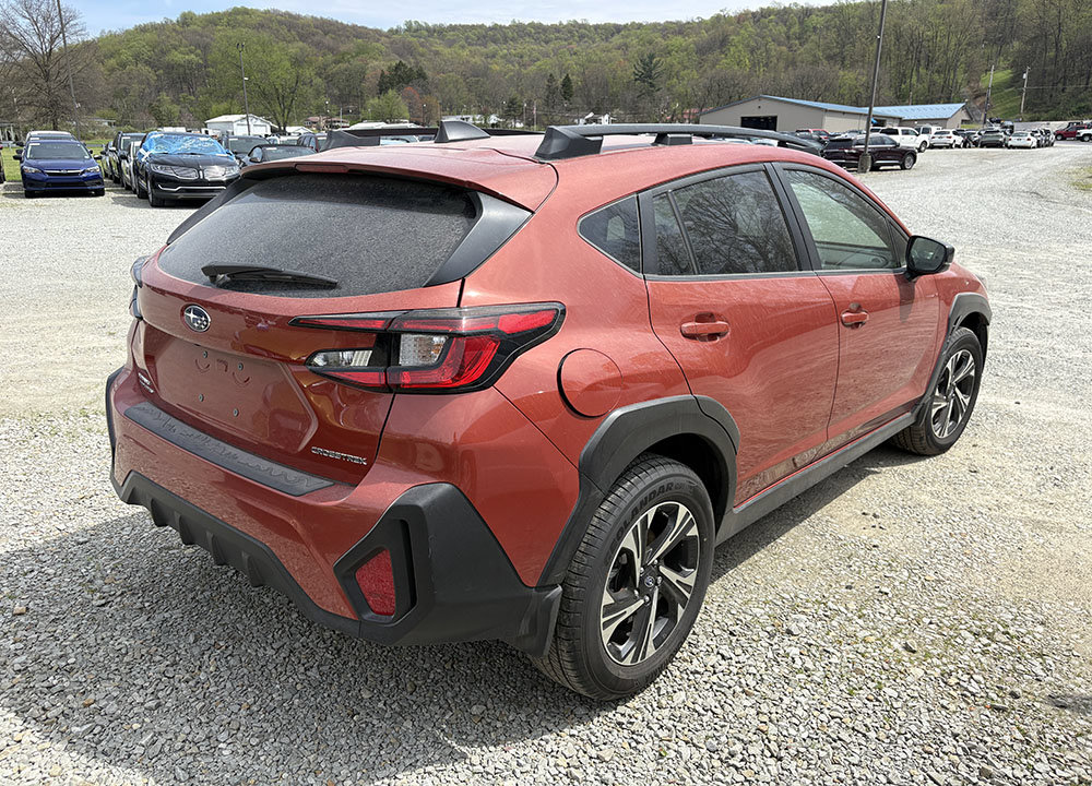 Used 2025 Subaru Crosstrek 2.5i Premium w/ Convenience Package #2 AWD/4WD image 3