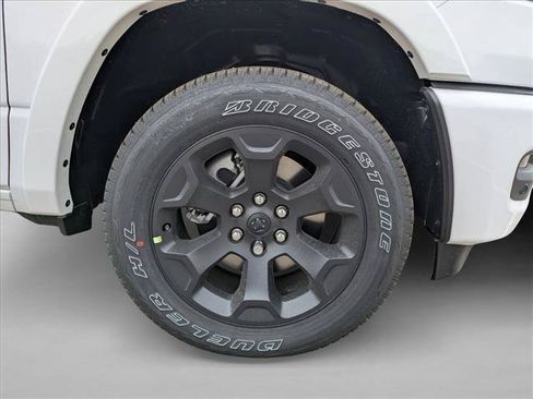 New 2026 RAM 1500 Big Horn AWD/4WD image 16