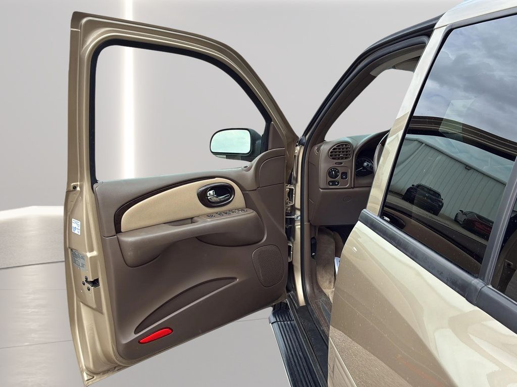 Used 2007 Buick Rainier CXL RWD image 13