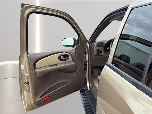 Used 2007 Buick Rainier CXL RWD image 13