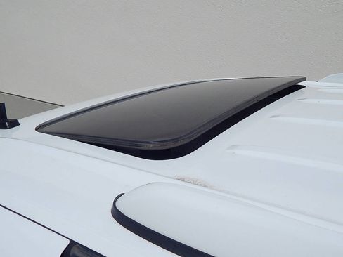 Used 2007 GMC Yukon Denali image 11