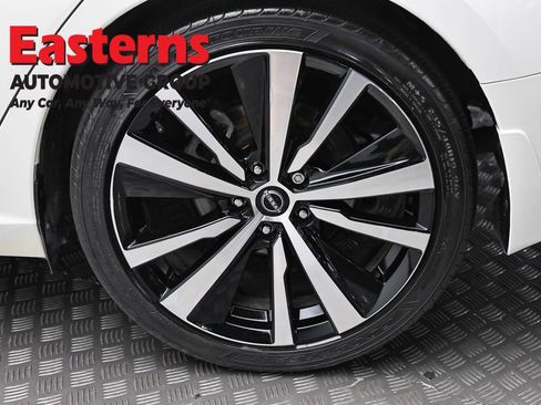 Used 2022 Nissan Altima 2.0 SR FWD image 8