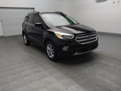 Used 2019 Ford Escape SEL FWD image 13