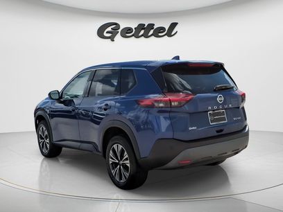 Used 2021 Nissan Rogue SV