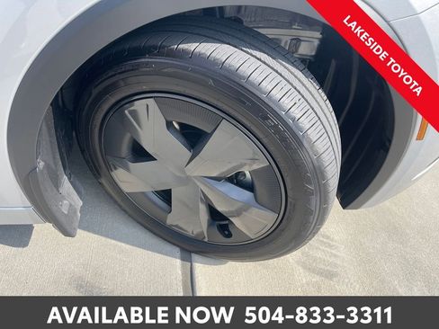 Certified 2025 Toyota Prius LE image 37