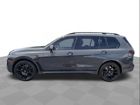 Used 2026 BMW X7 xDrive40i w/ M Sport Package AWD/4WD image 7