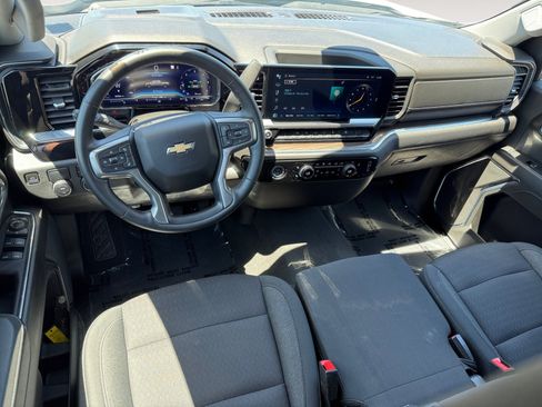 Used 2023 Chevrolet Silverado 1500 LT RWD image 15