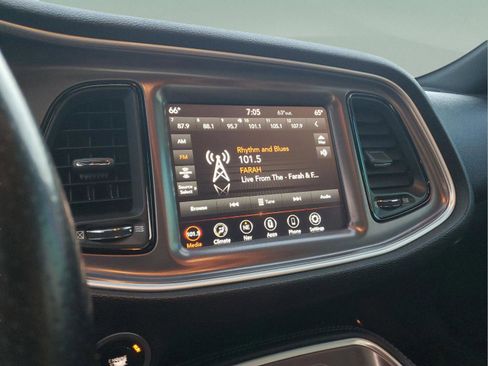 Certified 2020 Dodge Challenger R/T image 21