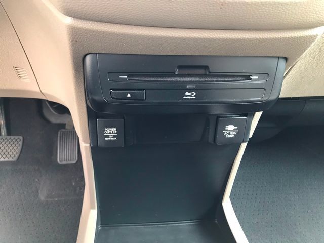 Used 2020 Honda Odyssey Elite image 39