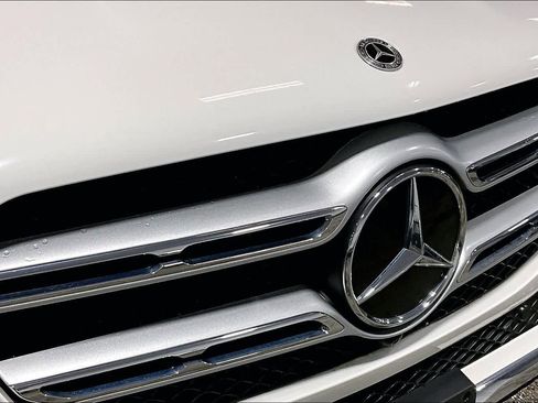 Used 2021 Mercedes-Benz GLE 350 4MATIC image 29