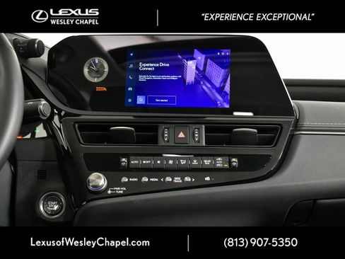 Used 2025 Lexus ES 350 350 w/ Premium Package image 27