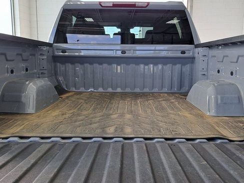 Used 2024 Chevrolet Silverado 1500 LT AWD/4WD image 30